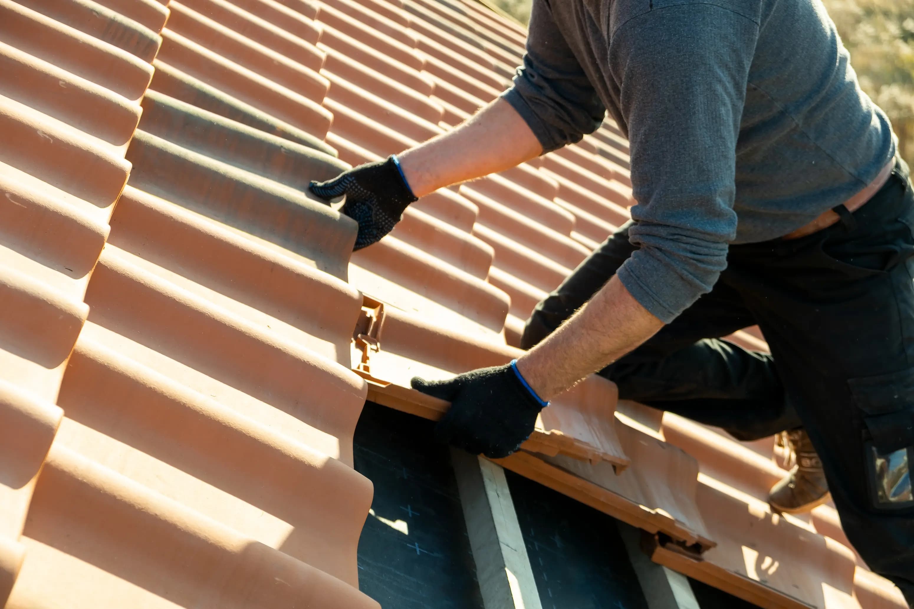 Professional Roof Maintenance in Tucson